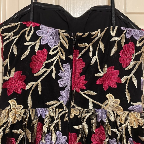 City Studios Strapless Black Floral Formal Dress Size 3 - Picture 6 of 7